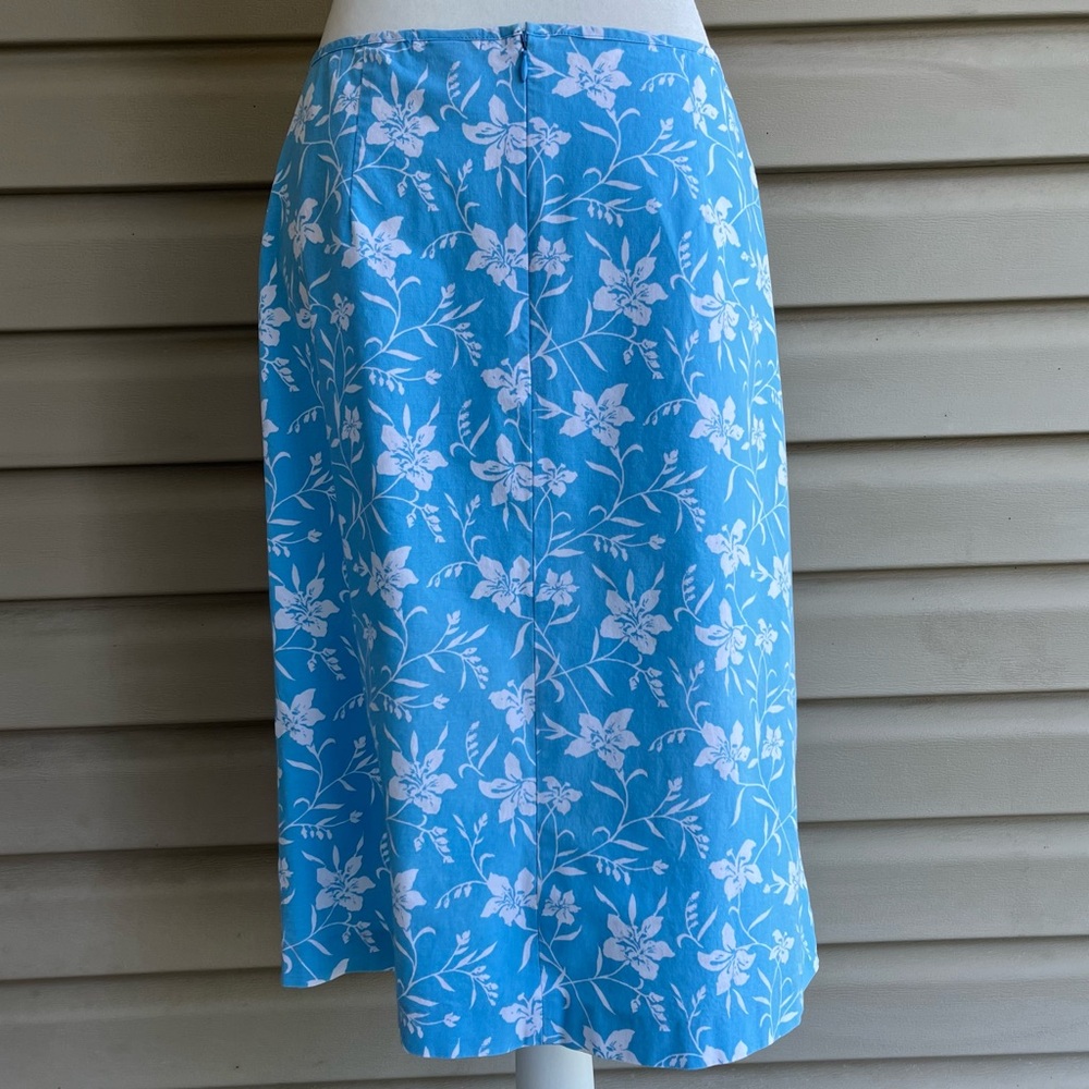 •GAP Factory Store• Stretch Floral A-line Skirt - Size 8 - Picture 4 of 7
